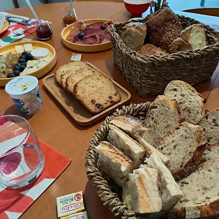 La Petite Du 3*