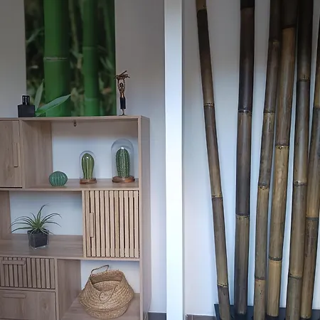 La Petite Du Bed & Breakfast 3*