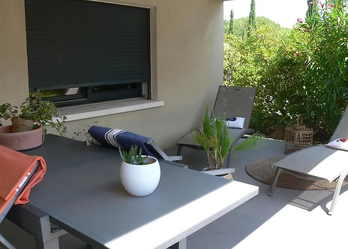 La Petite Du Carcassonne